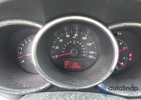 2011 Kia Sorento Lx V6 z USA, uszkodzony, nr VIN 5XYKTDA22BG082530